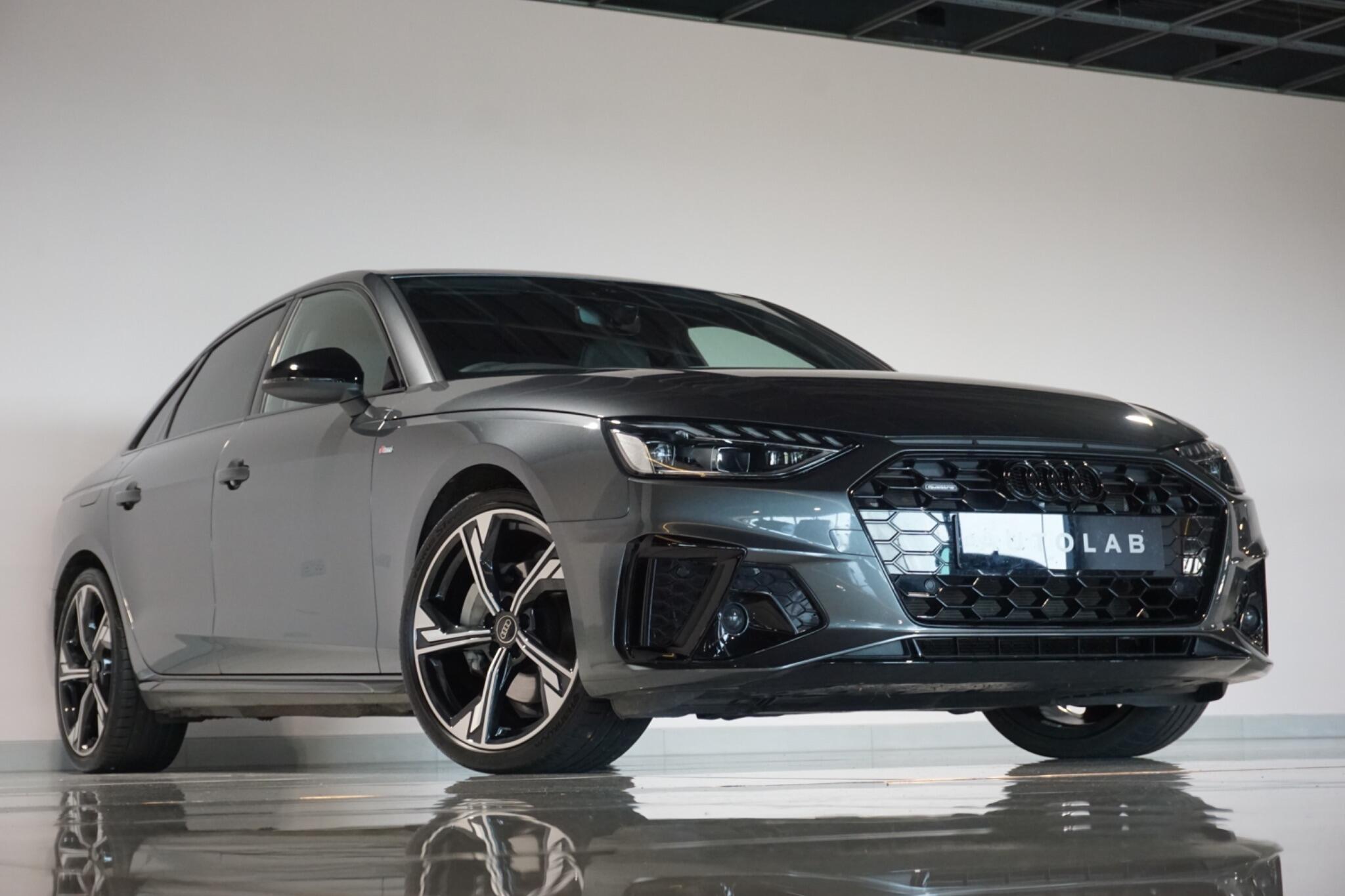 Audi A4 2.0 TDI 40 Black Edition Saloon 4dr Diesel S Tronic quattro Euro 6 (s/s) (204 ps)